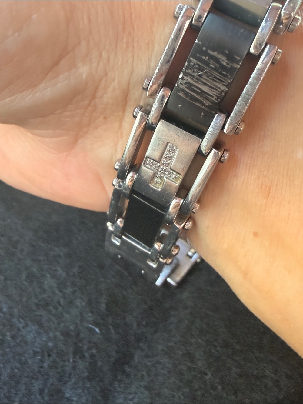 VTG Cross Link Bracelet in Black and Silver Stainless Steel Diamond - Picture 12 of 17